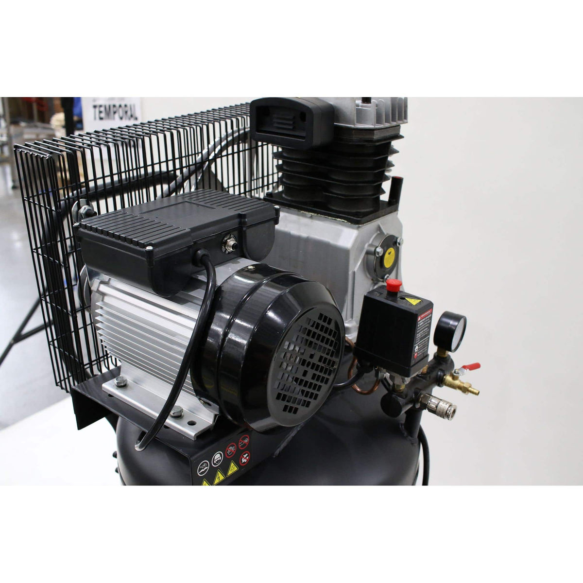 Compresor De Aire Eléctrico Lubricado Vertical, 115 L, Urrea COMP8115